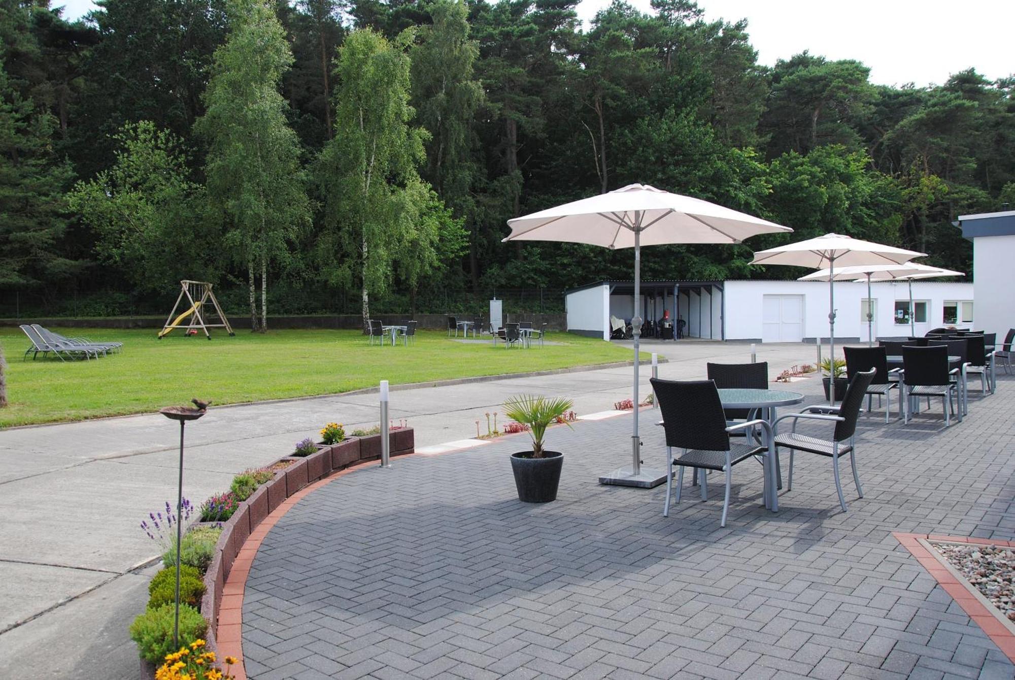 Appartementanlage-Ferienwohnungen Weisse Moewe Sassnitz Εξωτερικό φωτογραφία